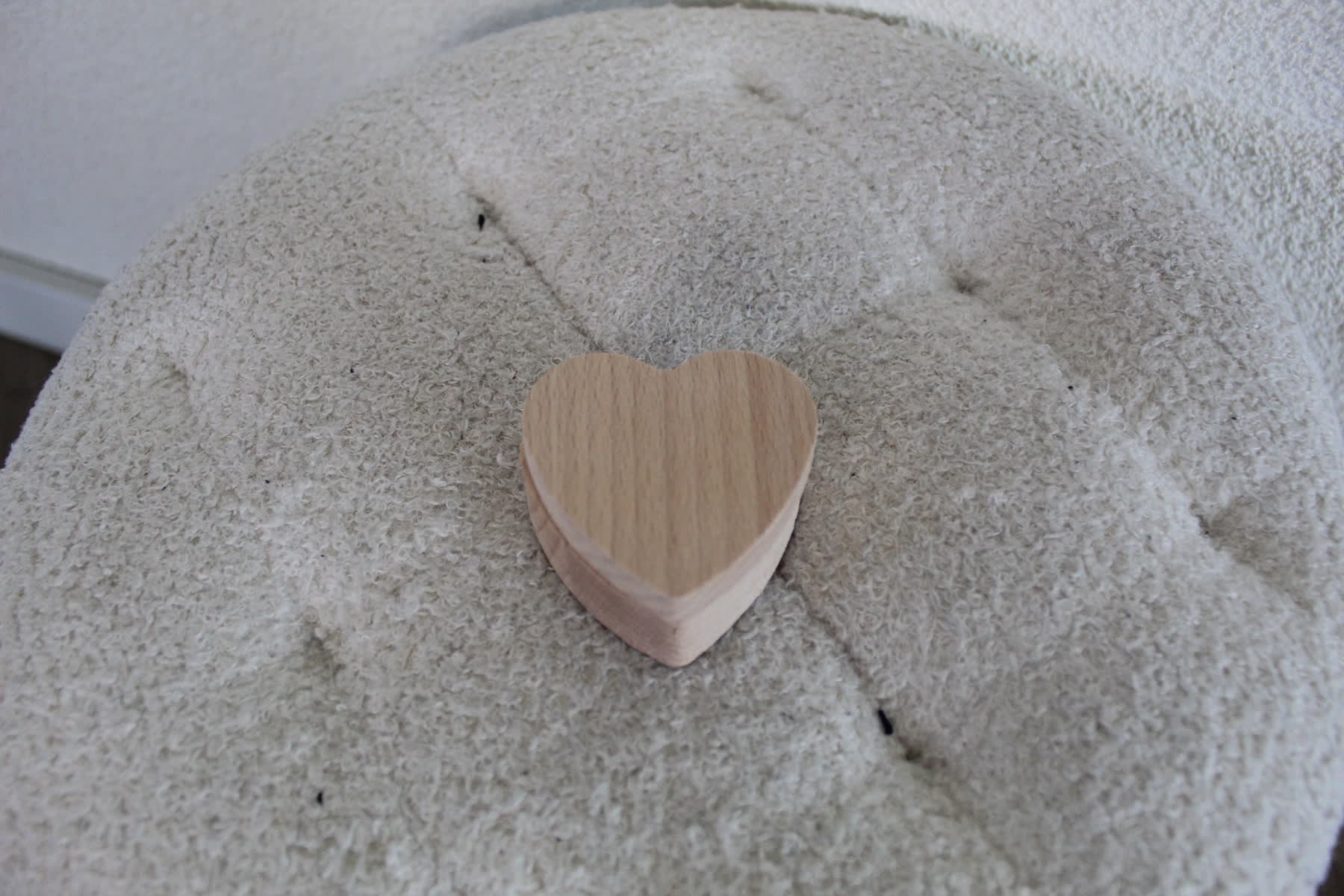 Kistje voor ringen hartvorm beuken